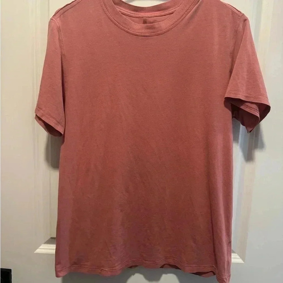 Lululemon top size 6 - Picture 2 of 7